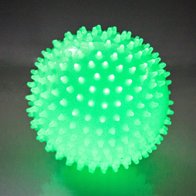 Fulgor do PVC na bola inflável escura da massagem do tamanho 15CM para crianças
