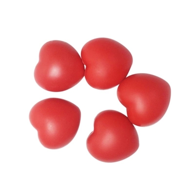 O plutônio da forma do coração espuma brinquedos da bola do esforço exerce pressão sobre o diâmetro do relevo 6.8cm
